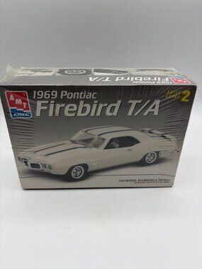 AMT ERTL #8583 1969 Pontiac Firebird Trans Am Model Kit - 1:25 Scale Sealed